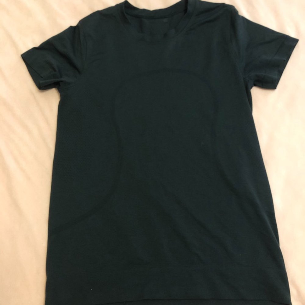 Lululemon Breathe Swiftly Tech Short Sleeve